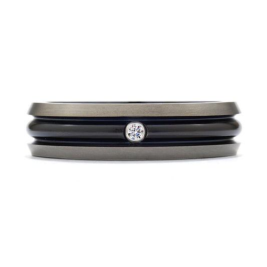 Hearts on Fire Commanding Black Titanium Dome Bevel Band - Hearts on Fire