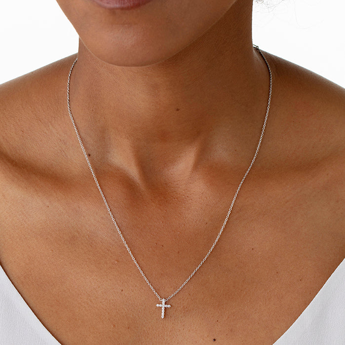 Hearts on Fire Signature Cross Pendant - Small - Hearts on Fire
