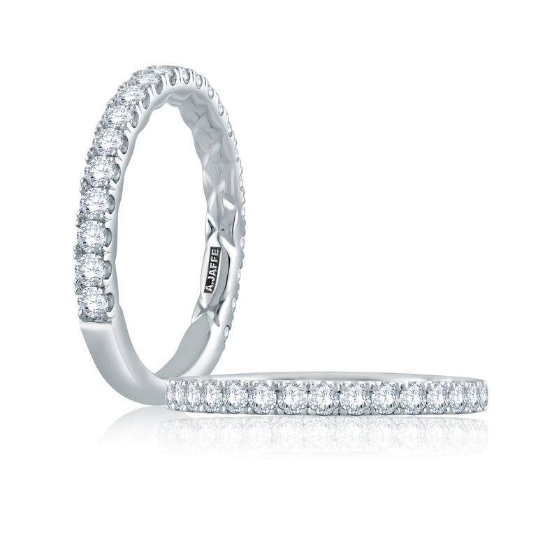 A. Jaffe Delicate Quilted Anniversary Band