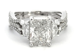 HAYLIE ANN DIAMOND 3-STONE ENGAGEMENT RING 376786-D